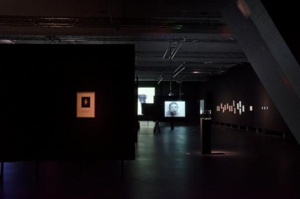 Dark Drives, installation shot, transmediale 2k+12, © Genz, Lindner