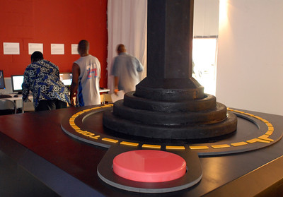 [giantJoystick] by Mary Flanagan Game/Play exhibition - 22 July - 3 September 2006